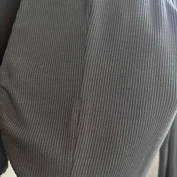 Revolve x LNA Sweater Rib Shrug sweater in Black Medium - Picture 5 of 7